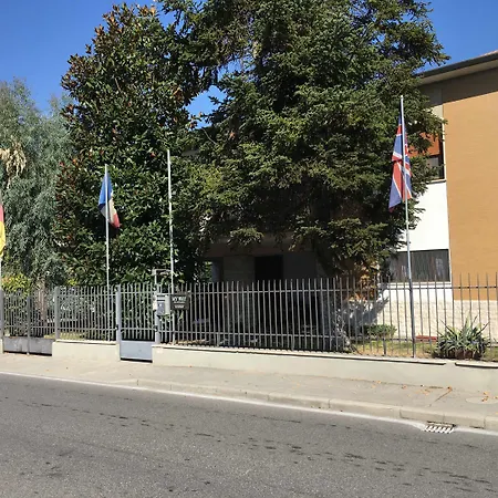 My Way לינה וארוחת בוקר פיזה