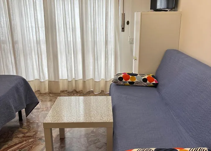 My Way לינה וארוחת בוקר 2*