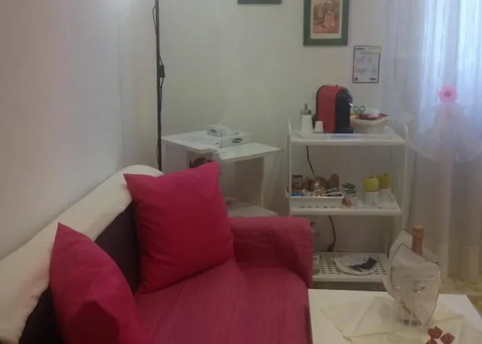 My Way לינה וארוחת בוקר 2*