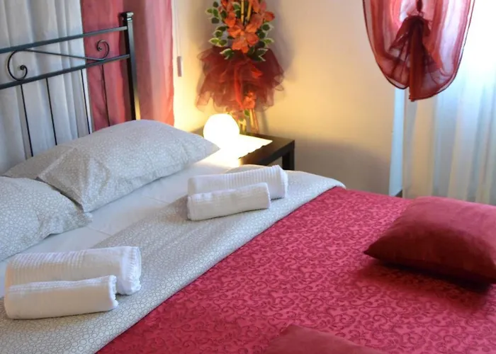 My Way לינה וארוחת בוקר 2*